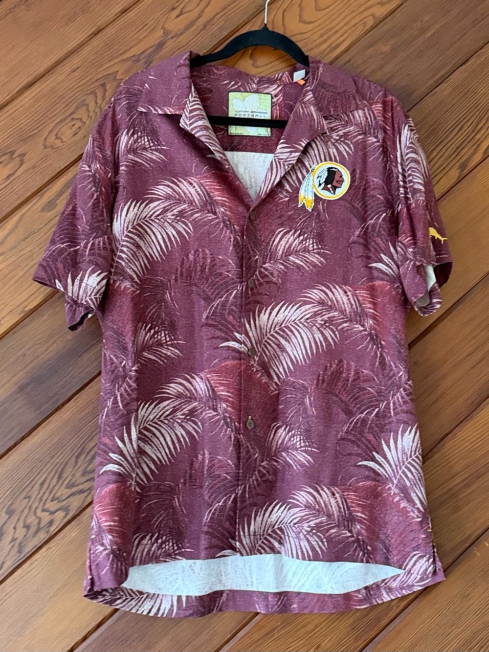 Tommy Bahama NFL Washington Redskins Commanders 100% Silk Camp Shirt Medium